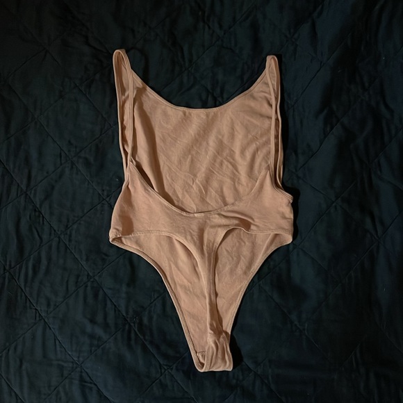 American Apparel Deep Cut Nude Low-Back Thong Bodysuit - LIKE NEW - Picture 3 of 3